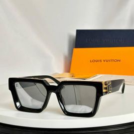 Picture of LV Sunglasses _SKUfw56809656fw